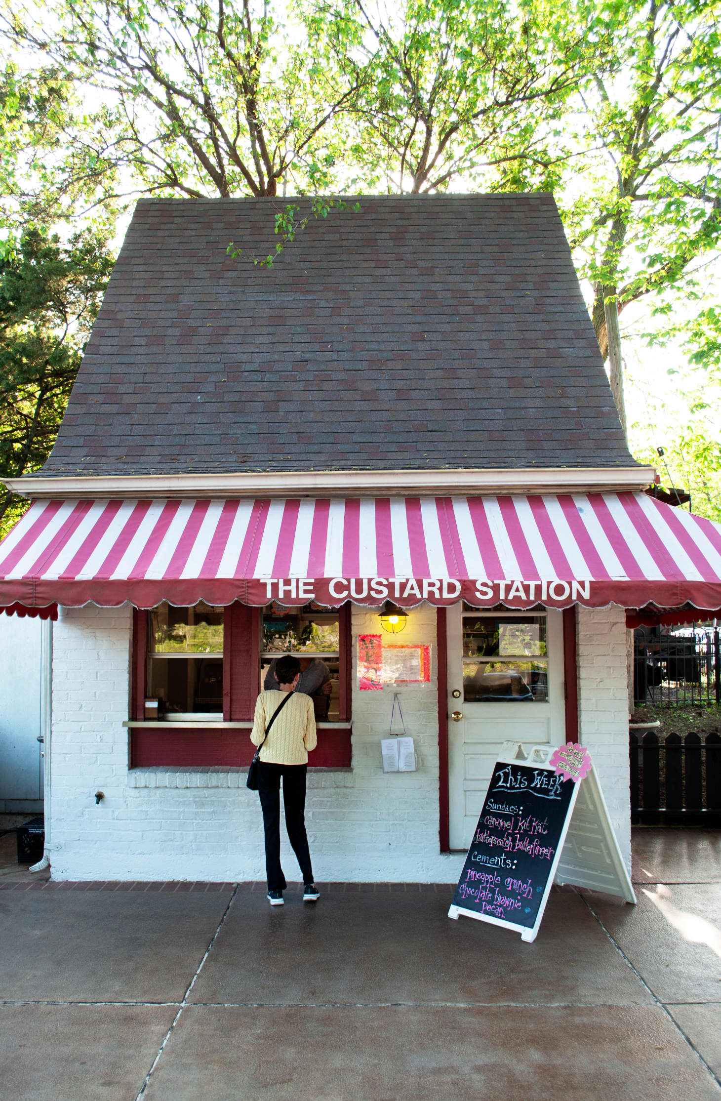 Here’s What To Do and Where To Eat in Kirkwood, Missouri Apartment